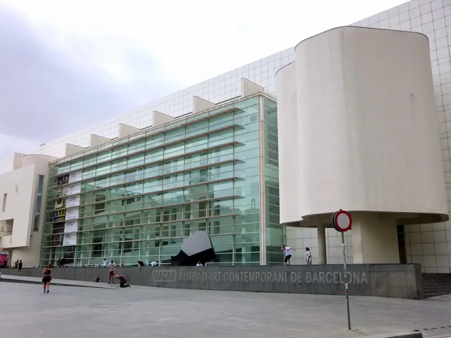 Jours de pluie ou de chaleur à Barcelone : musées, idées en intérieur et plans tranquilles