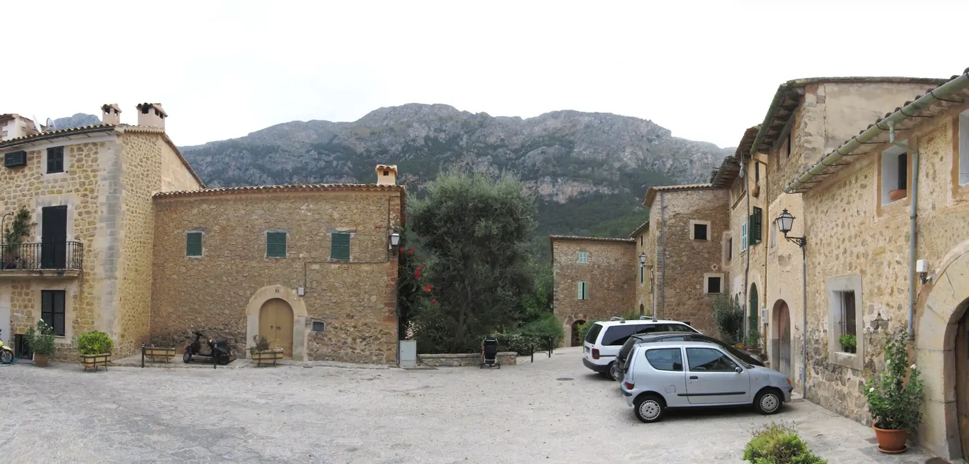 Pueblos de Mallorca: Deià, Valldemossa, Sóller, Artà, Pollença, Santanyí