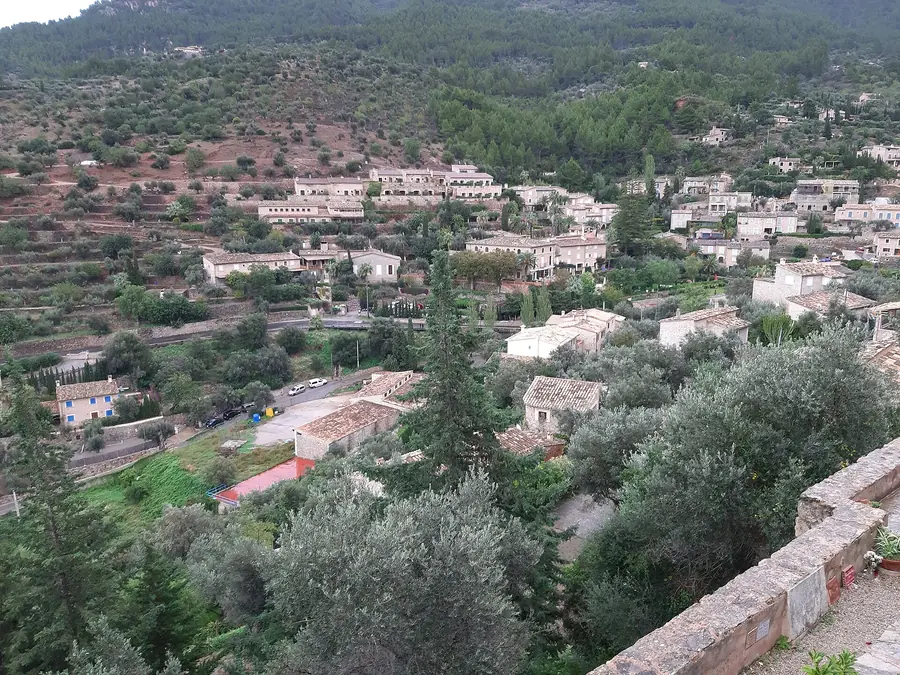 Pueblos de Mallorca: Deià, Valldemossa, Sóller, Artà, Pollença, Santanyí