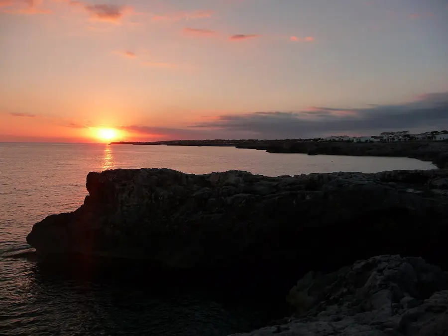 Clima, viento, calor y aglomeraciones en Menorca: cómo planificar